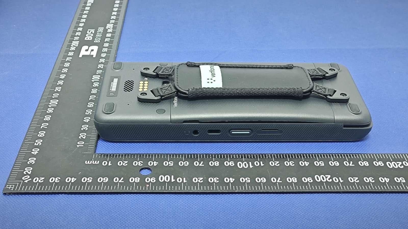 Point of Sale Terminal - FCC ID B32VM110R - VeriFone Inc (2)