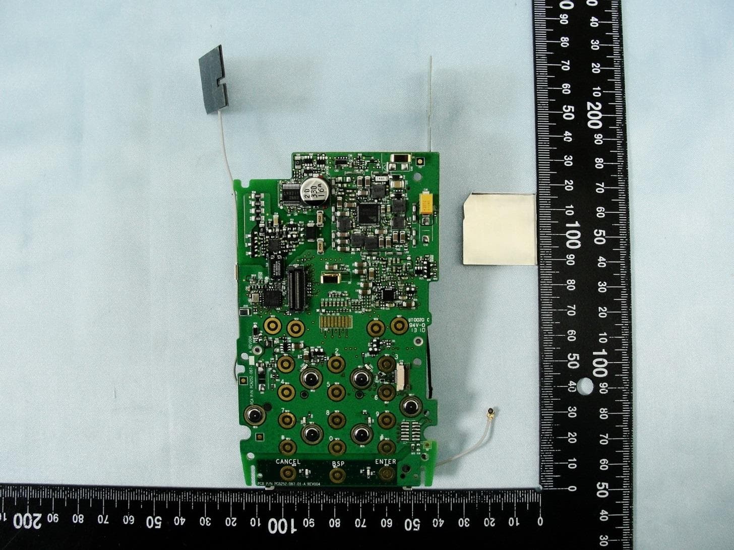 POINT OF SALE TERMINAL - FCC ID B32VX520WCDMA - VeriFone Inc (5)