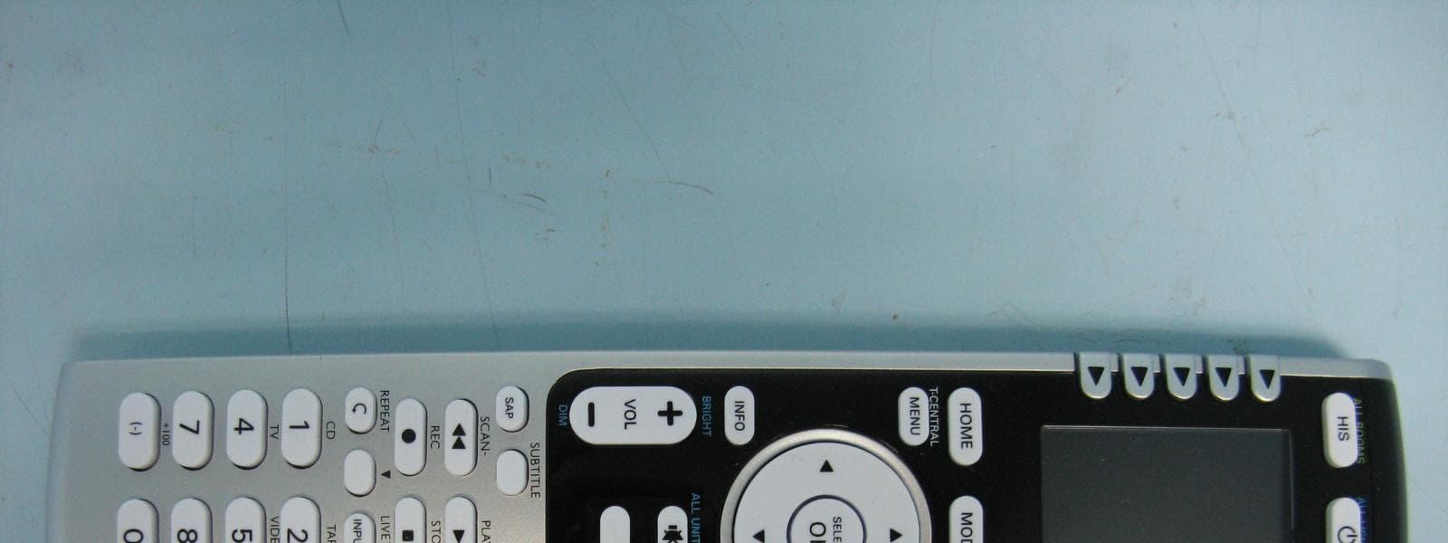 Remote Control Transmitter - FCC ID B4SIR34A - Authinx Inc. (2)