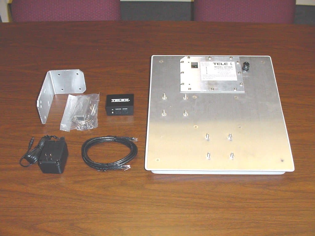 Wireless CPE/Outdoor Bridge - FCC ID B5D-CPE200MW - Bosch Security Systems, Inc.