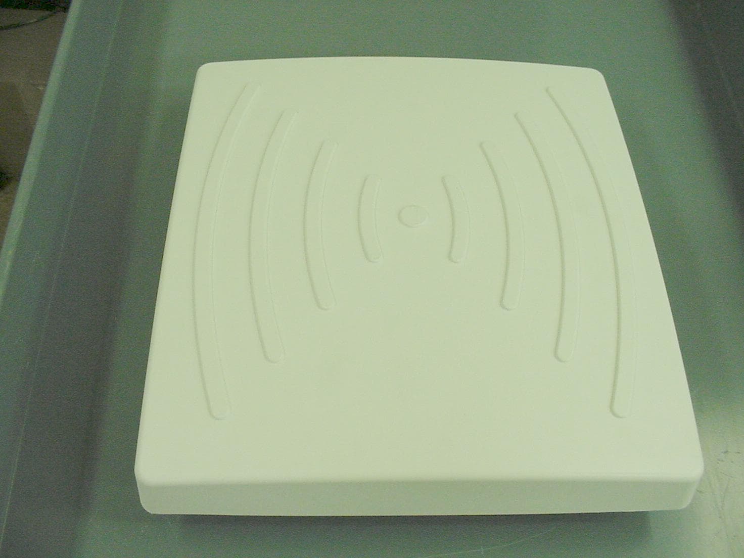 2472AA Wireless CPE/Outdoor Bridge - FCC ID B5D-CPE50MW - Bosch Security Systems, Inc. (2)
