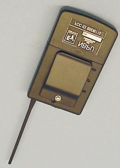 Beltpack Wireless Microphone Transmitter - FCC ID B5DB112 - Bosch Security Systems, Inc.
