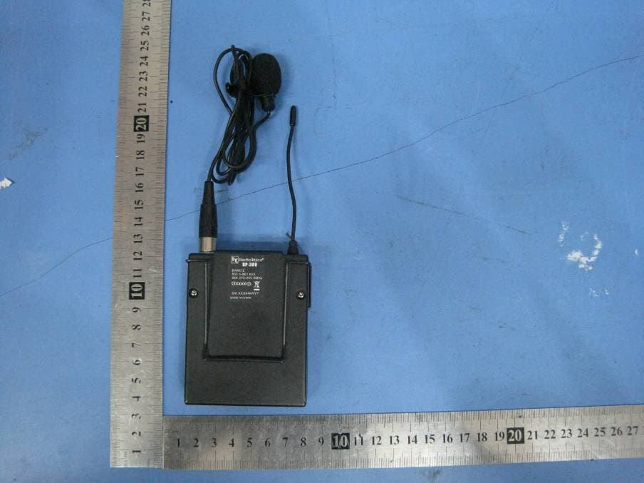 UHF WIRELESS MICROPHONE - FCC ID B5DB123 - Bosch Security Systems, Inc. (2)