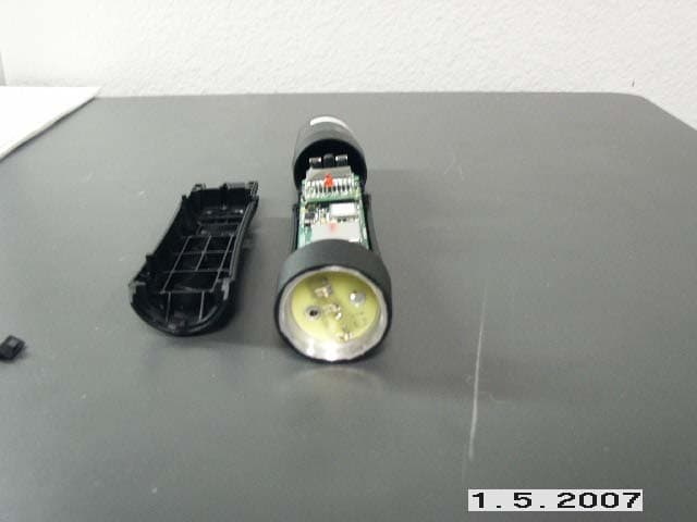 Wireless Microphone - FCC ID B5DH222 - Bosch Security Systems, Inc. (2)