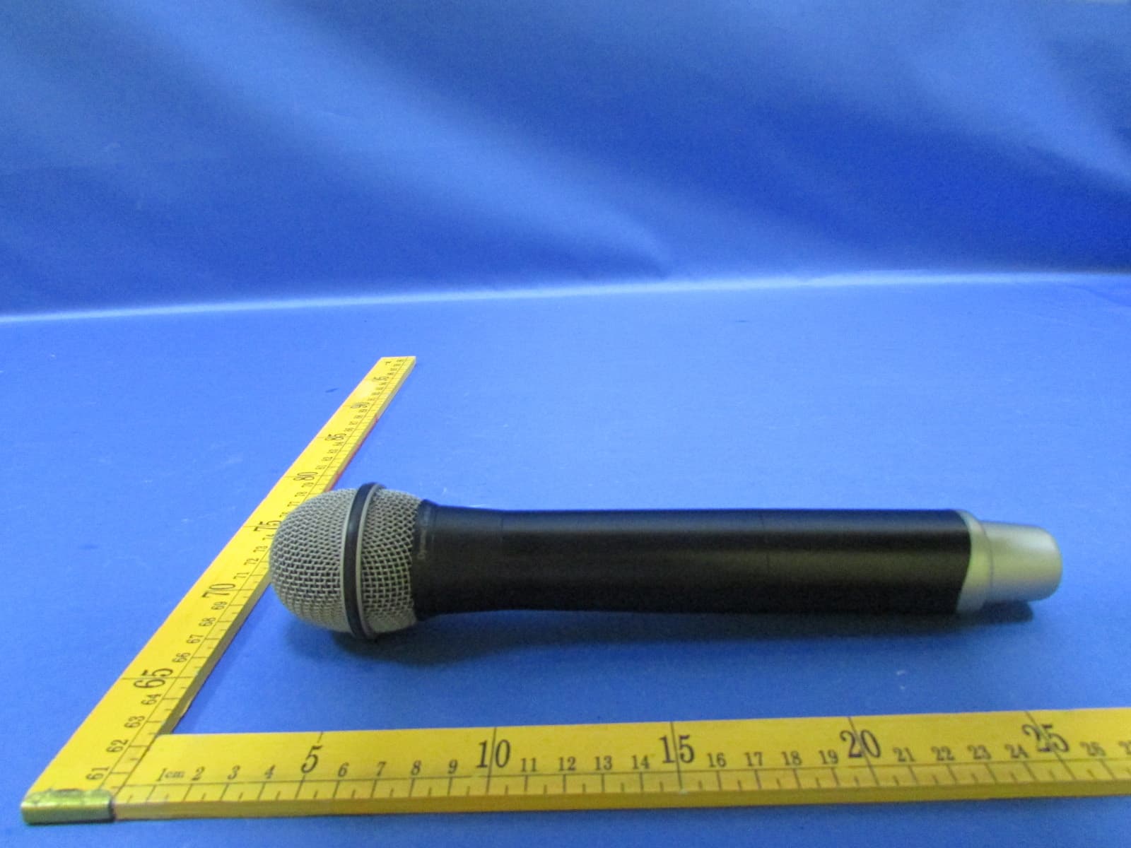 EV Electro-Voice HT-300 Handheld - FCC ID B5DH227C - Bosch Security Systems, Inc. (5)