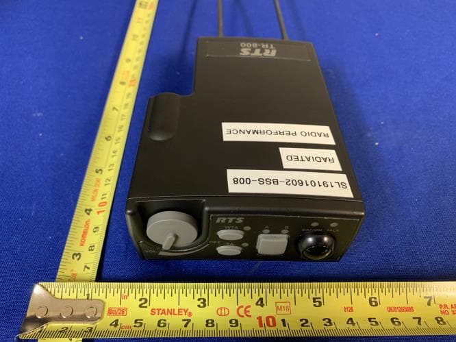 Single Receiver UHF Wireless Intercom Beltpack - FCC ID B5DM536 - Bosch Security Systems, Inc. (3)
