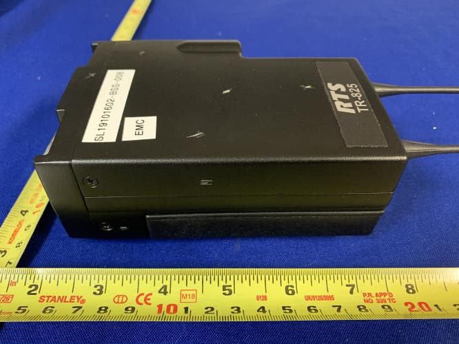 Dual Receiver UHF Wireless Intercom Beltpack - FCC ID B5DM537 - Bosch Security Systems, Inc. (5)