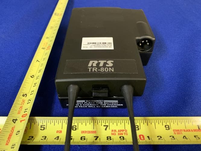 Single Receiver Narrowband UHF Wireless Intercom Beltpack - FCC ID B5DM538 - Bosch Security Systems, Inc. (4)