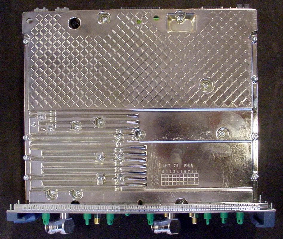 WCDMA Base station amplifier - FCC ID B5KAKRB1011112-2 - Ericsson Radio Systems AB