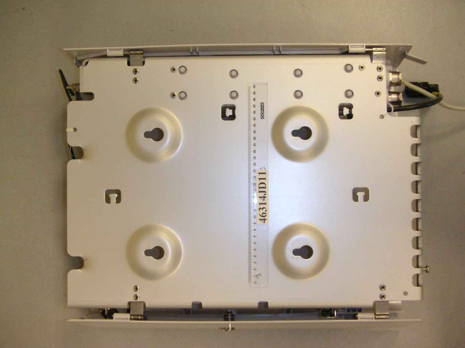 PCS Broadband GSM Base Station - FCC ID B5KAKRC161028-4 - Ericsson Radio Systems AB (3)