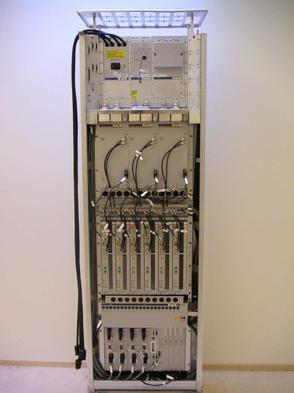 PCS Broadband GSM Basestation Transceiver - FCC ID B5KCKRC1311004-2 - Ericsson Radio Systems AB