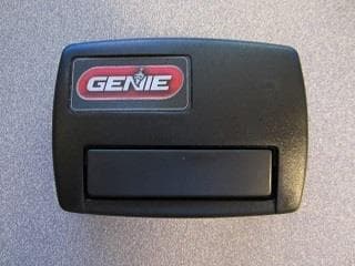 Remote Control Transmitter for Garage Door Opener Operation - FCC ID B8Q315390C1 - The Genie Company a Division of Overhead Door Corporation (3)