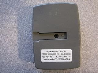 Remote Control Transmitter for Garage Door Opener Operation - FCC ID B8Q315390C2 - The Genie Company a Division of Overhead Door Corporation (2)