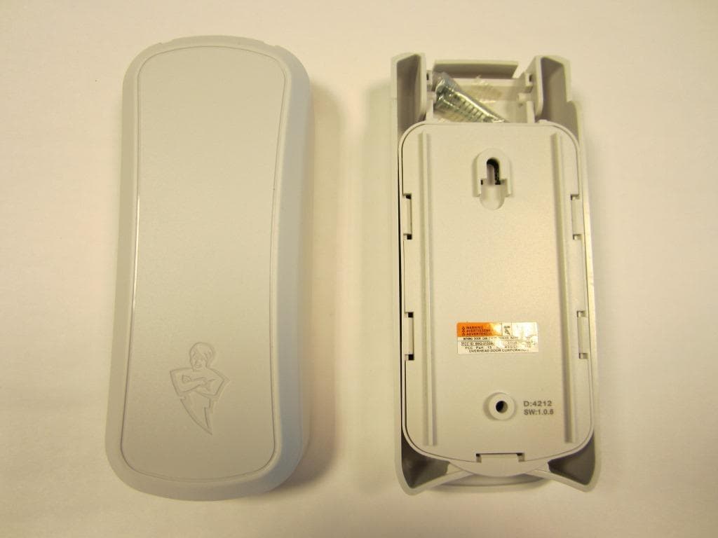 Remote Control Transmitter for Garage Door Opener Operation - FCC ID B8Q315390K - The Genie Company a Division of Overhead Door Corporation (3)