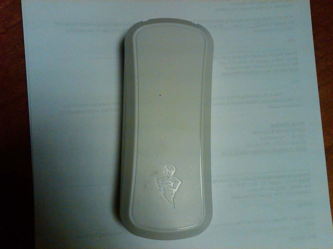 Wall mounted wireless remote control transmitter for operation of garage door opener - FCC ID B8Q315390KP - The Genie Company a Division of Overhead Door Corporation (5)