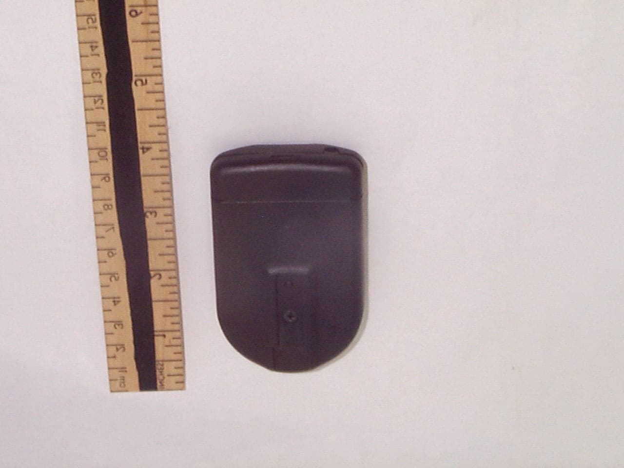 GARAGE DOOR OPENER TRANSMITTER - FCC ID B8QTR360 - The Genie Company a Division of Overhead Door Corporation