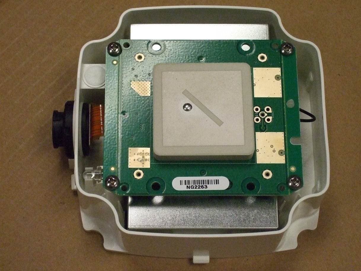 Mobile Earth Station Satellite Terminal - FCC ID B92IDP6XX - SkyWave Mobile Communications Inc. (2)