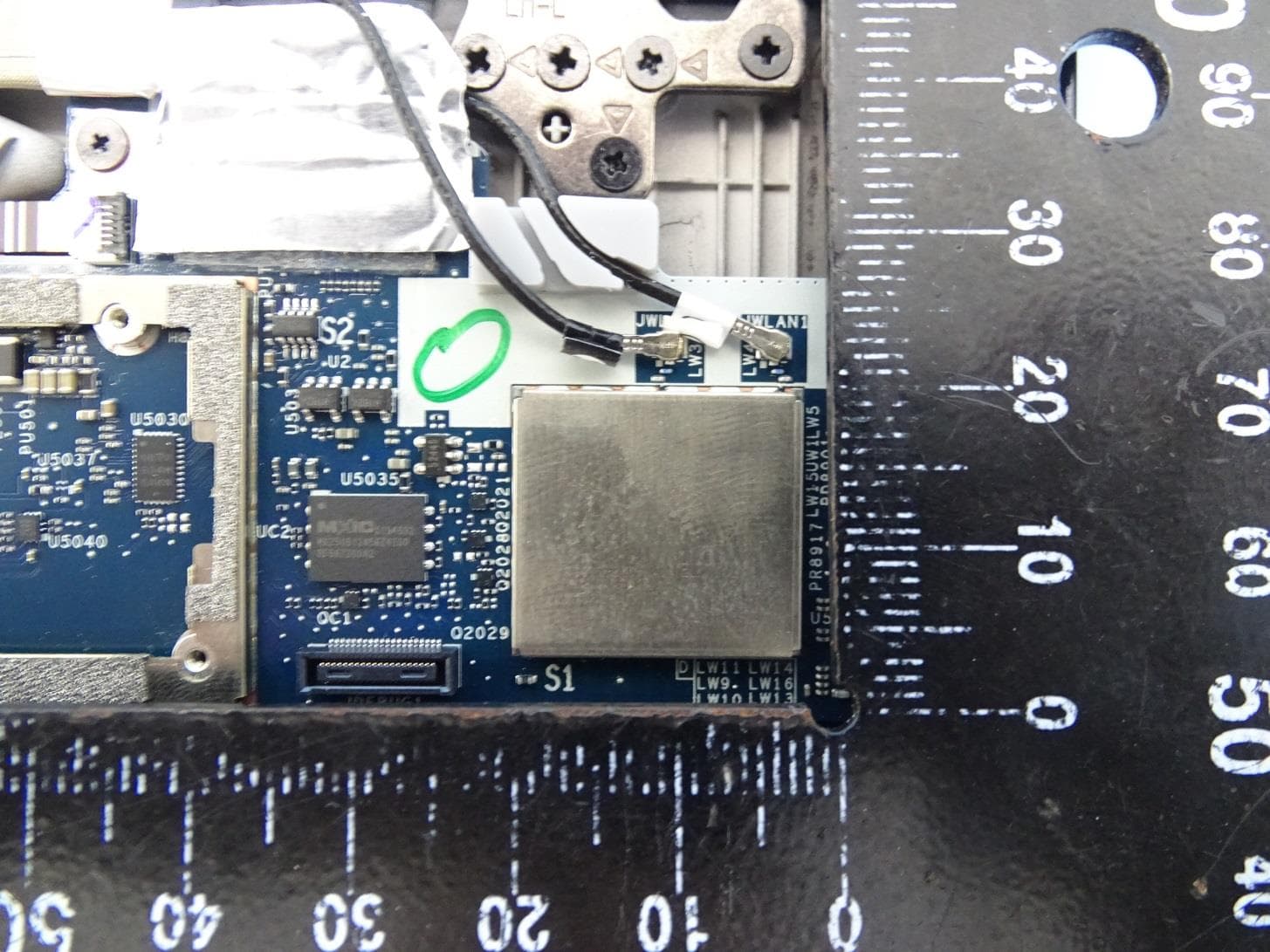 Wireless Module LBEE58D1VF - FCC ID B94-C09CWLM - HP Inc. (2)