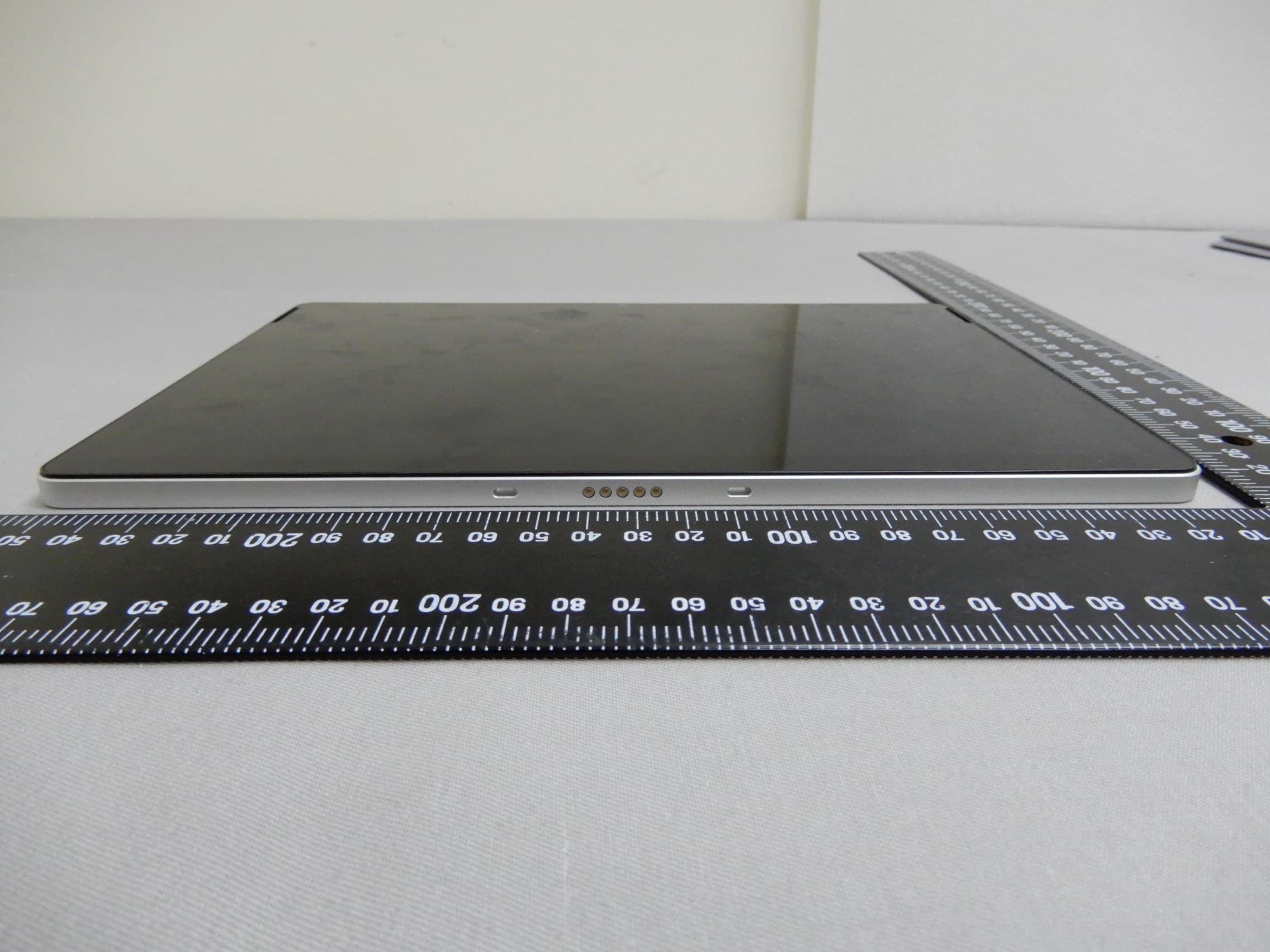 Notebook Computer - FCC ID B94-TNH101QN - HP Inc.