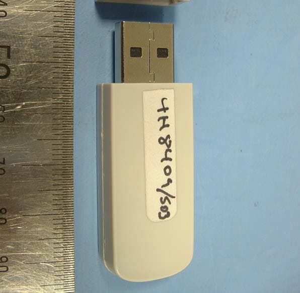 Bluetooth USB Printer adapter - FCC ID B94RSVLD0504 - HP Inc. (2)