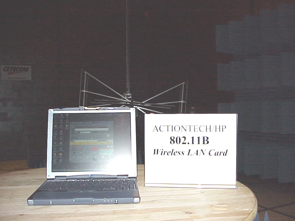 Laptop computer with wireless modem - FCC ID B94WLAN - HP Inc. (2)