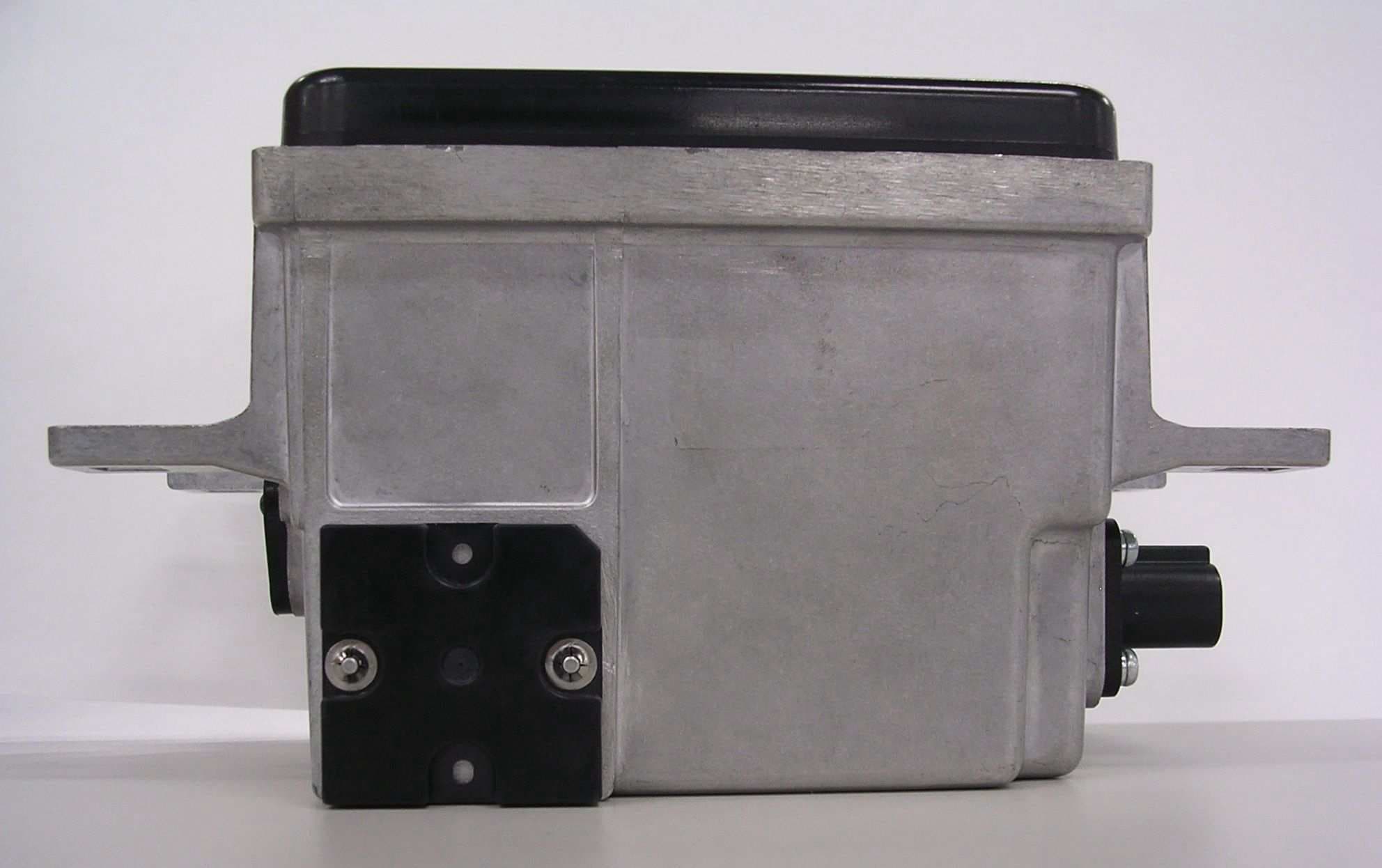 Forward looking Vehicle Radar System - FCC ID BAB271000395 - DENSO TEN Limited (2)