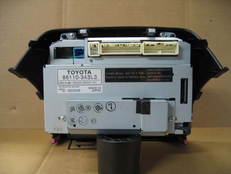 Vehicle console with bluetooth transmitter - FCC ID BABBT003A - DENSO TEN Limited