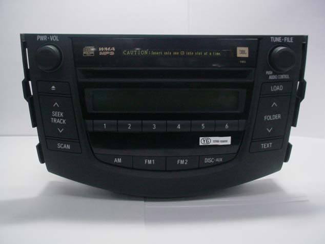 Vehicle Audio System with Bluetooth Transceiver - FCC ID BABBT010A - DENSO TEN Limited (4)