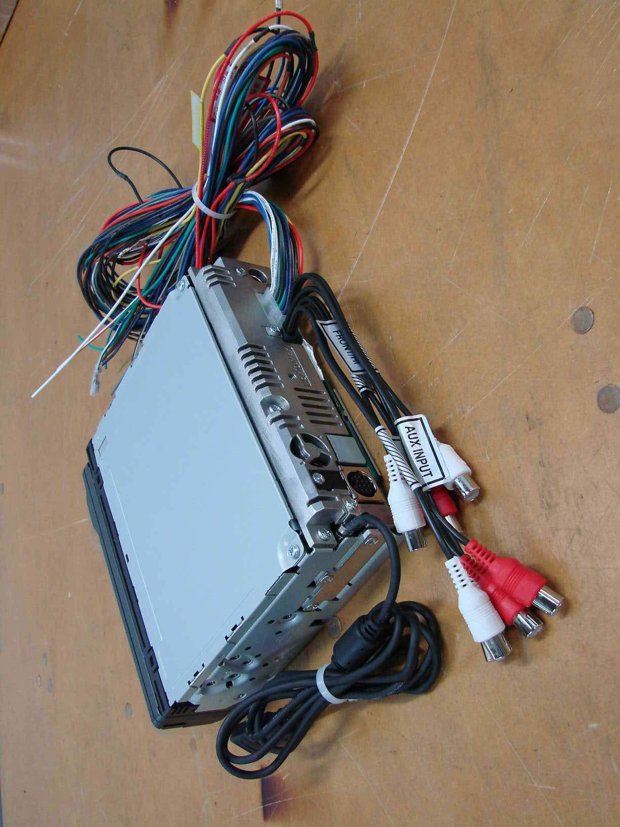 Vehicle Audio System with Bluetooth Transceiver - FCC ID BABBT019A - DENSO TEN Limited