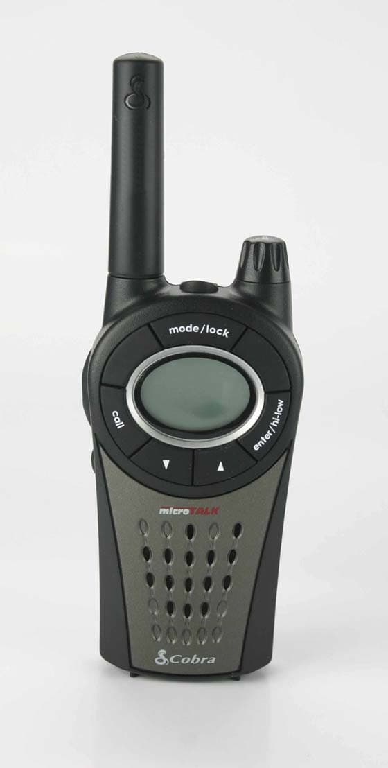 GMRS/FRS TRANSCEIVERS - FCC ID BBOPR3800 - Cobra Electronics Corporation (3)