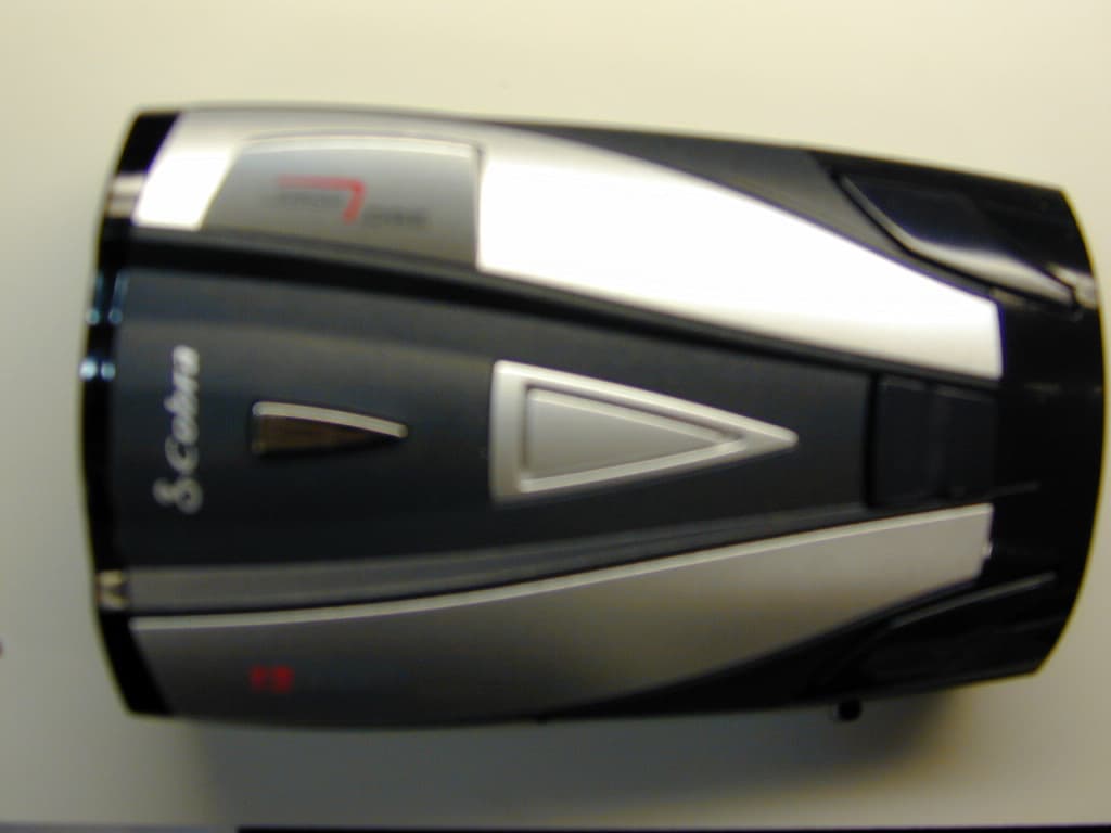 Radar Detector - FCC ID BBOXRS9430 - Cobra Electronics Corporation (3)