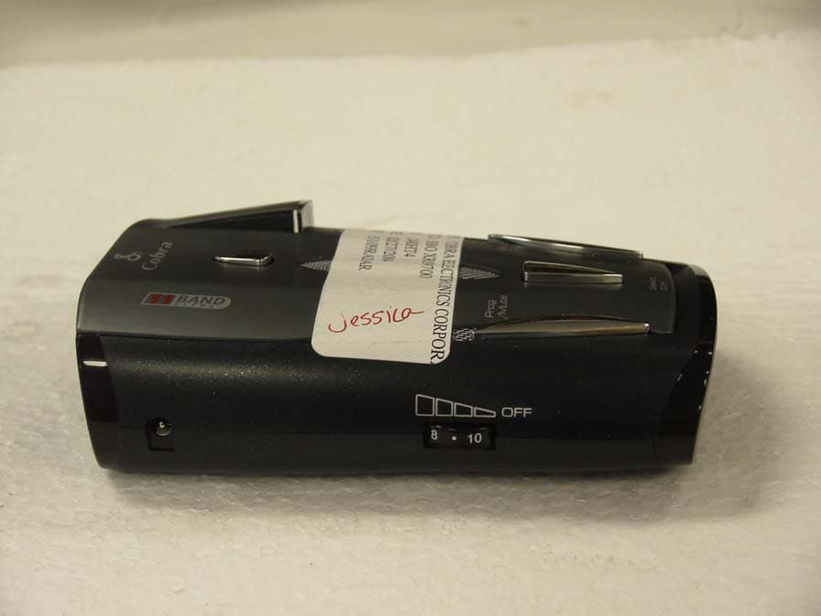 RADAR DETECTOR - FCC ID BBOXRS9700 - Cobra Electronics Corporation (2)