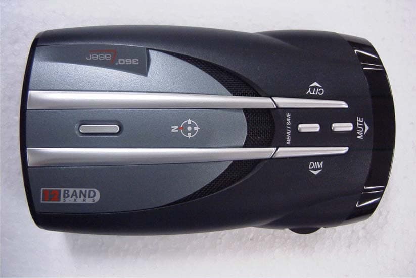 RADAR DETECTOR - FCC ID BBOXRS9950 - Cobra Electronics Corporation (2)