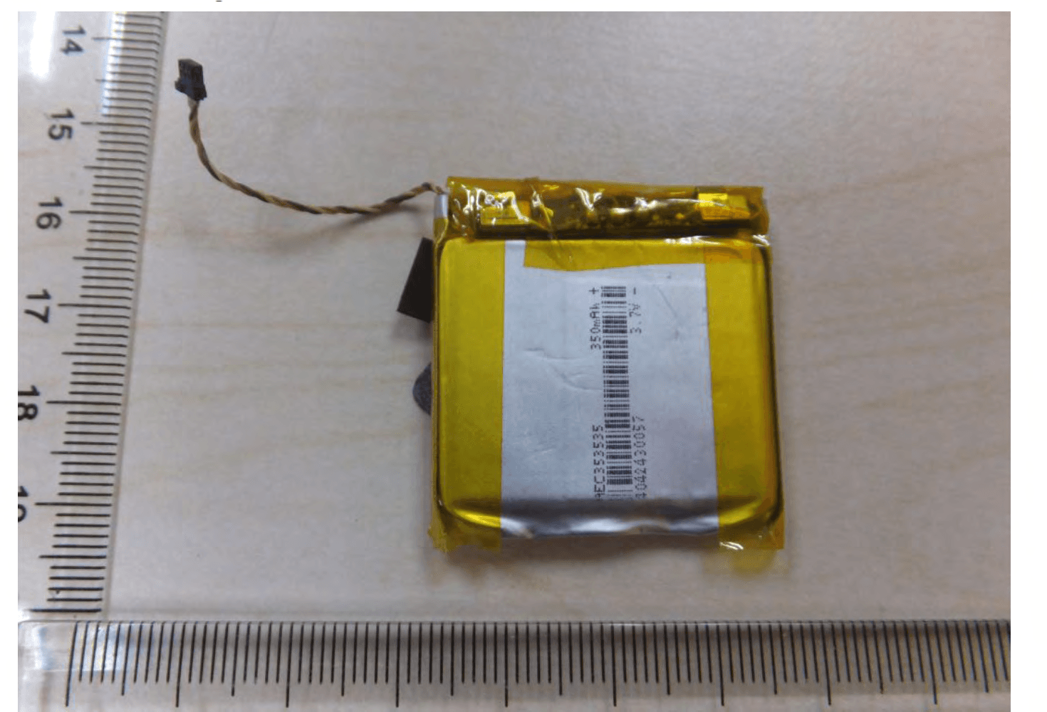 solo2 wireless - FCC ID BCG-B0534 - Apple Inc. (4)