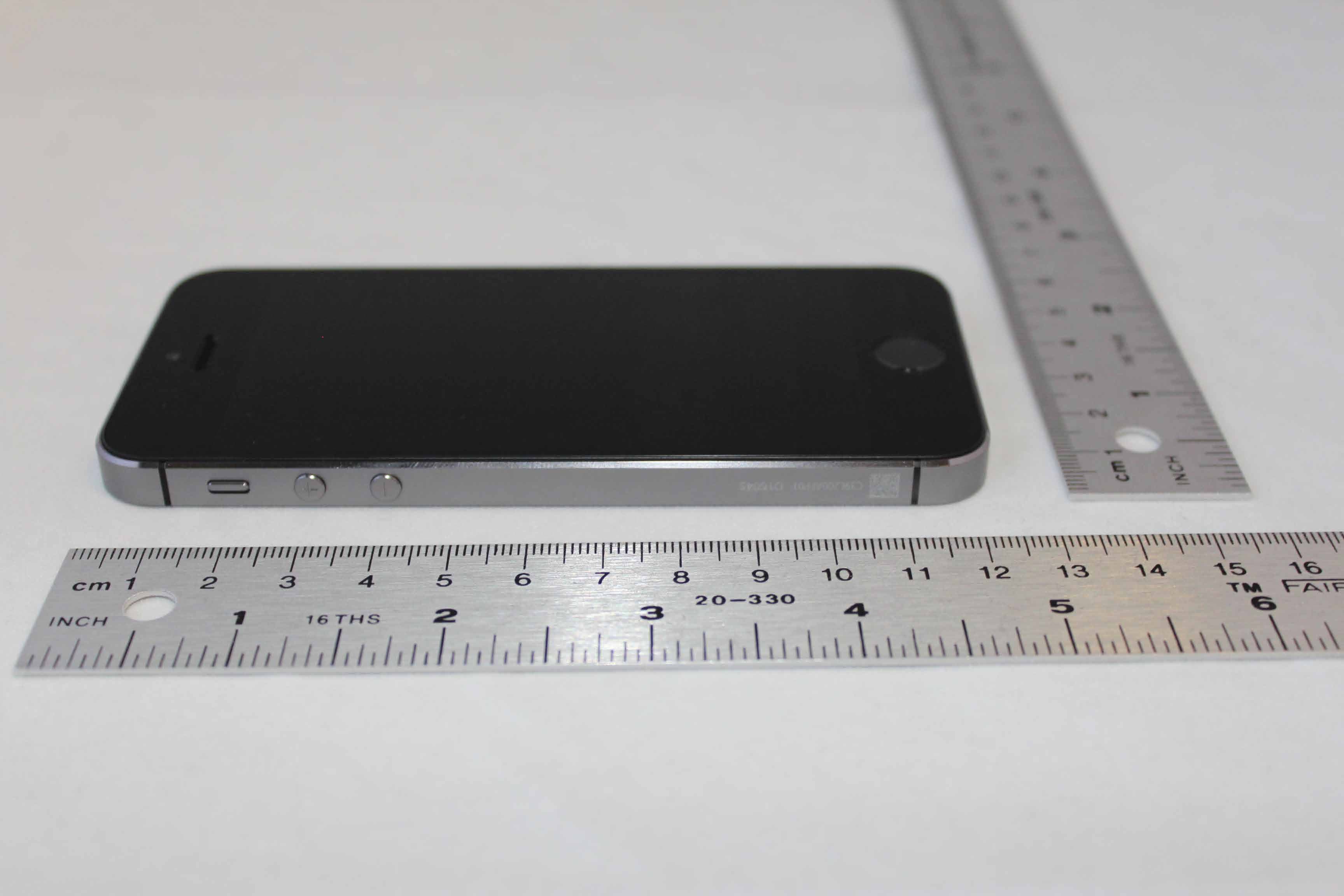Cellular Phone with Bluetooth and WLAN Radios - FCC ID BCG-E2643B - Apple Inc. (5)