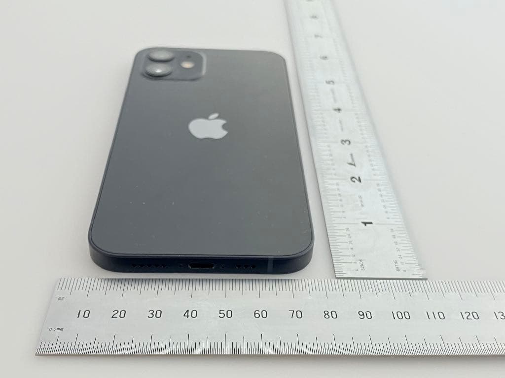 SMARTPHONE - FCC ID BCG-E3542A - Apple Inc. (5)