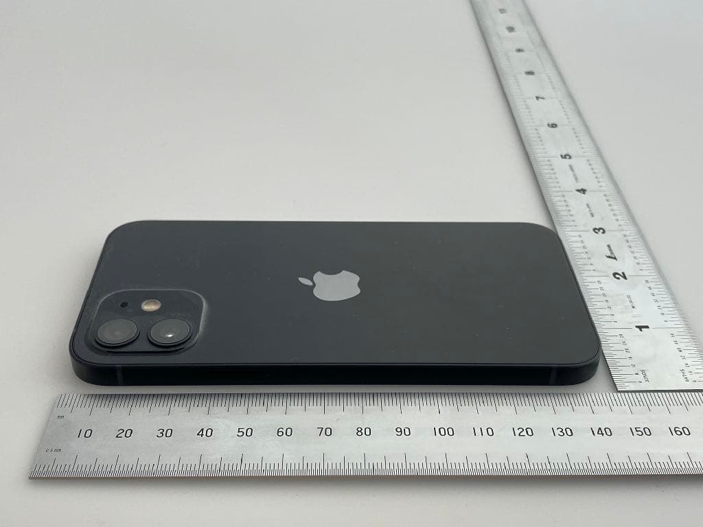SMARTPHONE - FCC ID BCG-E3542A - Apple Inc. (3)