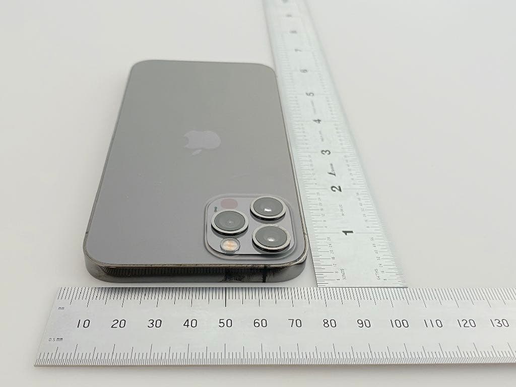 SMARTPHONE - FCC ID BCG-E3547A - Apple Inc. (4)