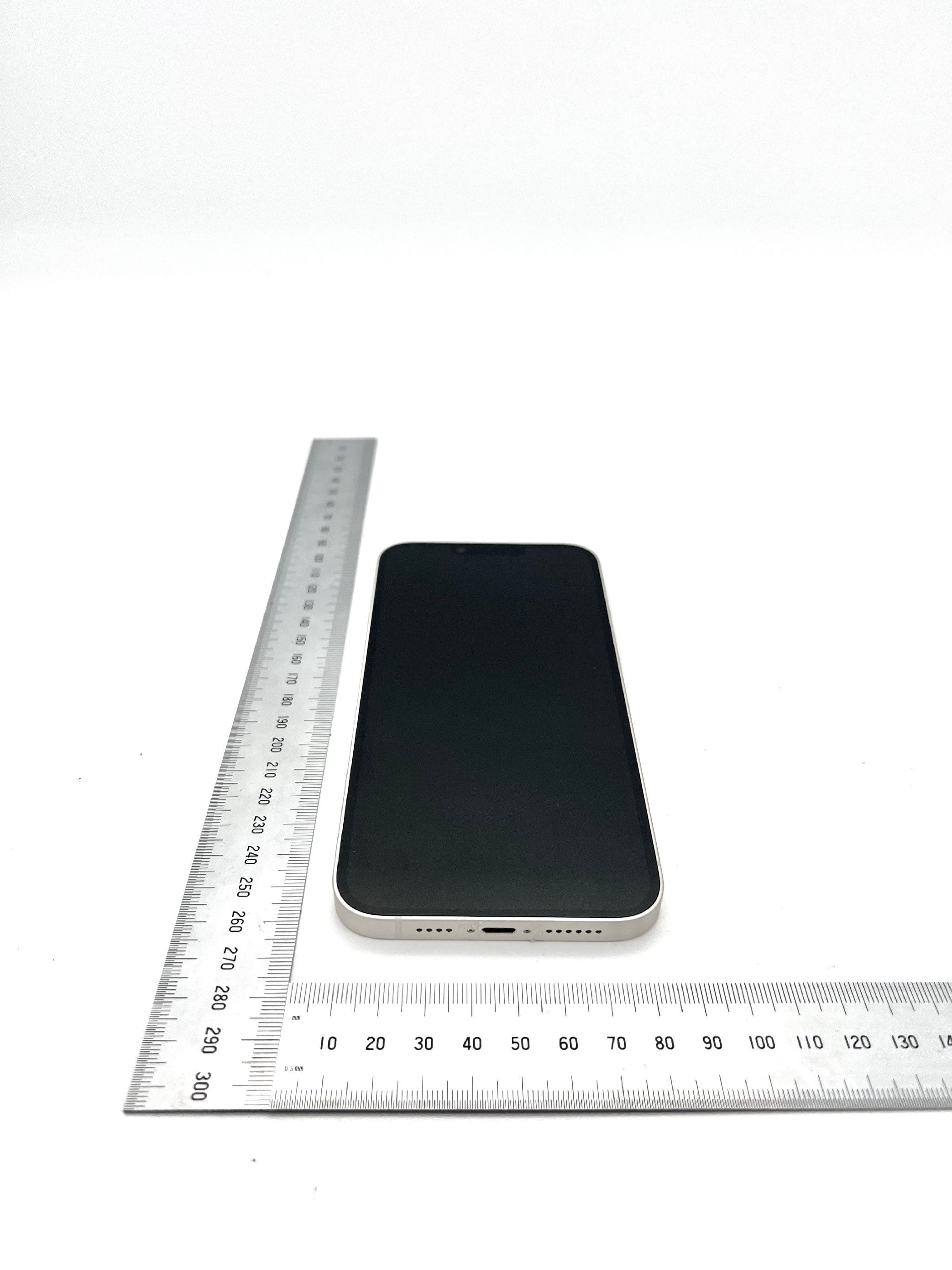 SMARTPHONE - FCC ID BCG-E8147A - Apple Inc. (5)