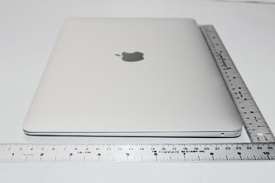 Laptop computer - FCC ID BCGA2179 - Apple Inc. (5)