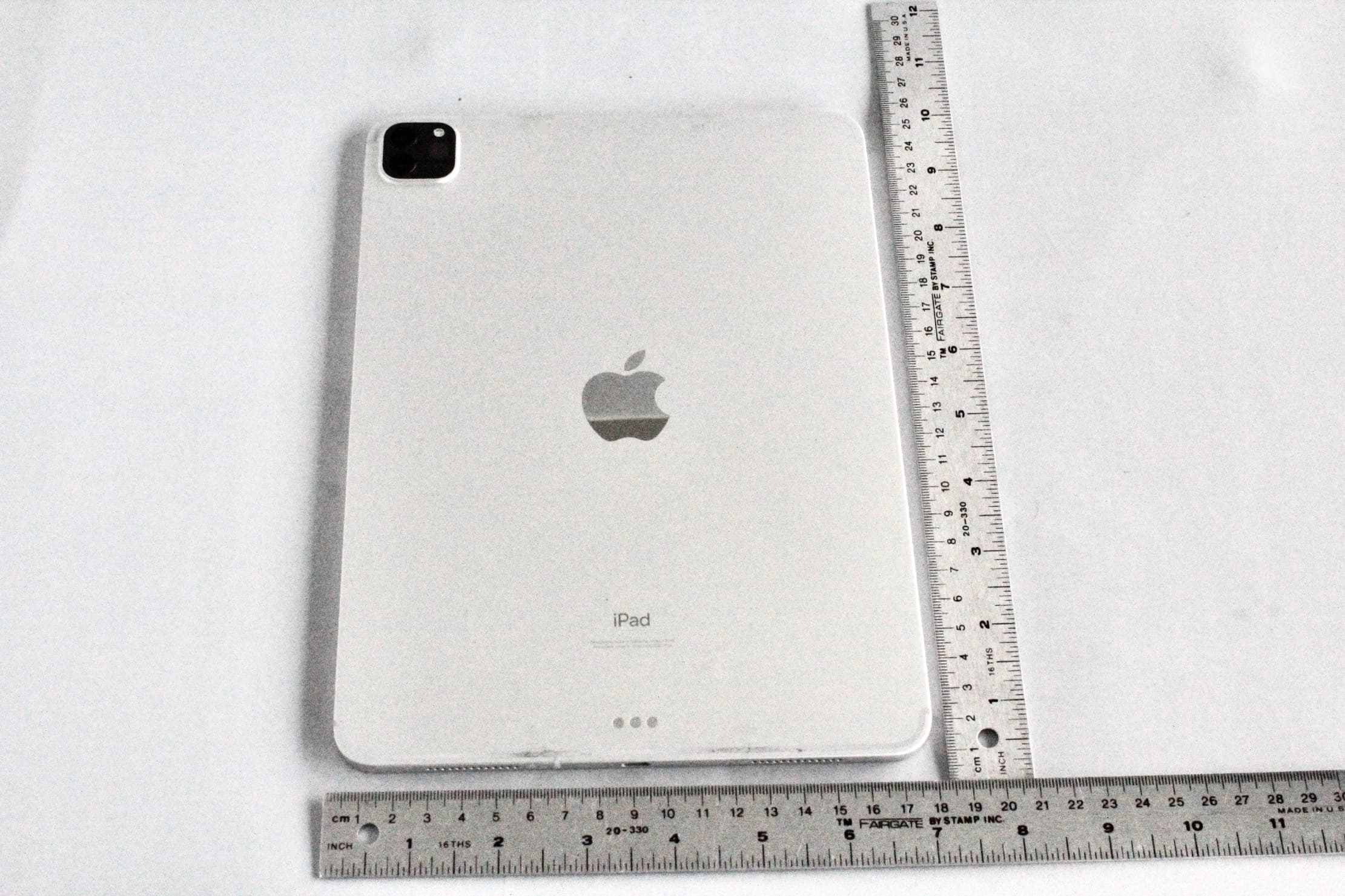 Apple iPad - FCC ID BCGA2230 - Apple Inc.