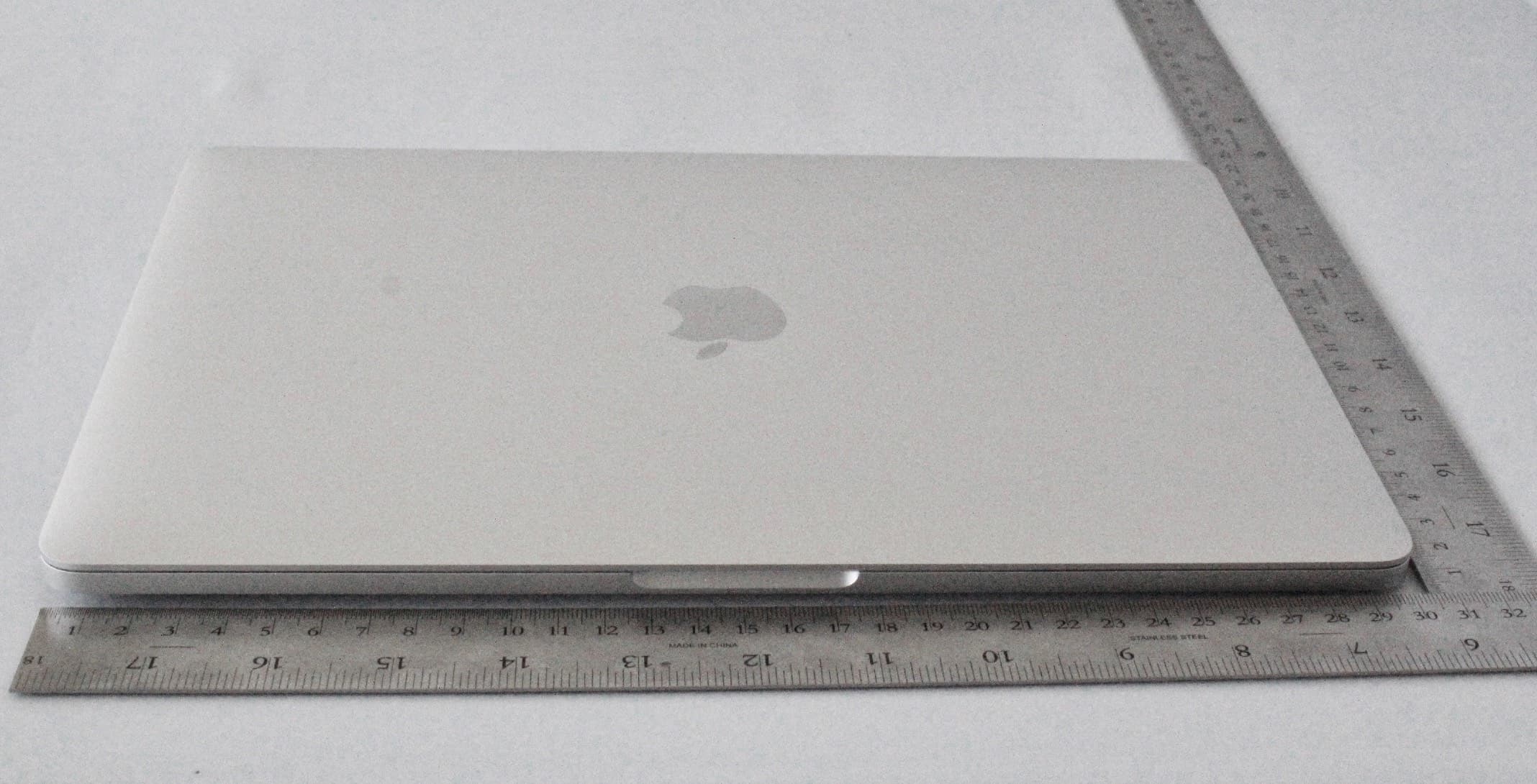 MacBook Pro - FCC ID BCGA2251 - Apple Inc. (5)