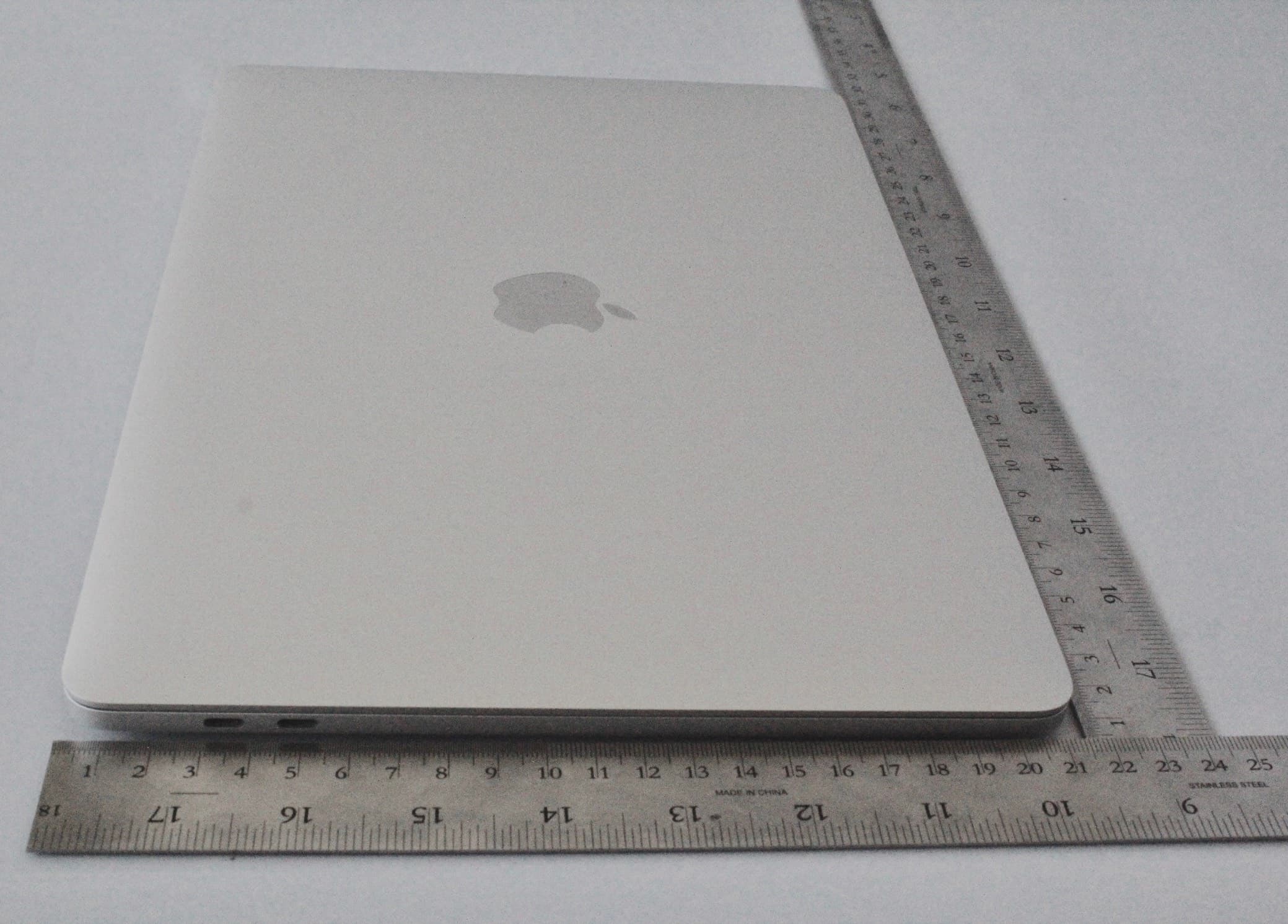 MacBook Pro - FCC ID BCGA2251 - Apple Inc. (3)