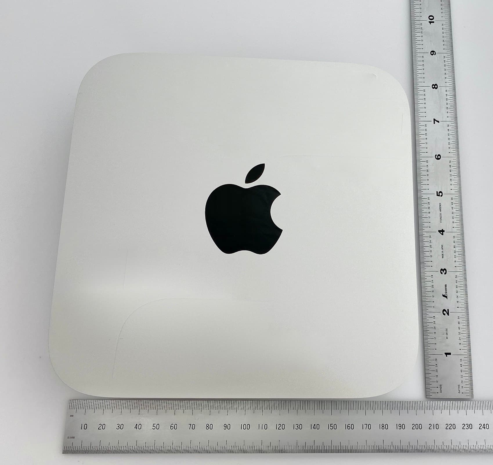 Desktop Computer - FCC ID BCGA2348 - Apple Inc.