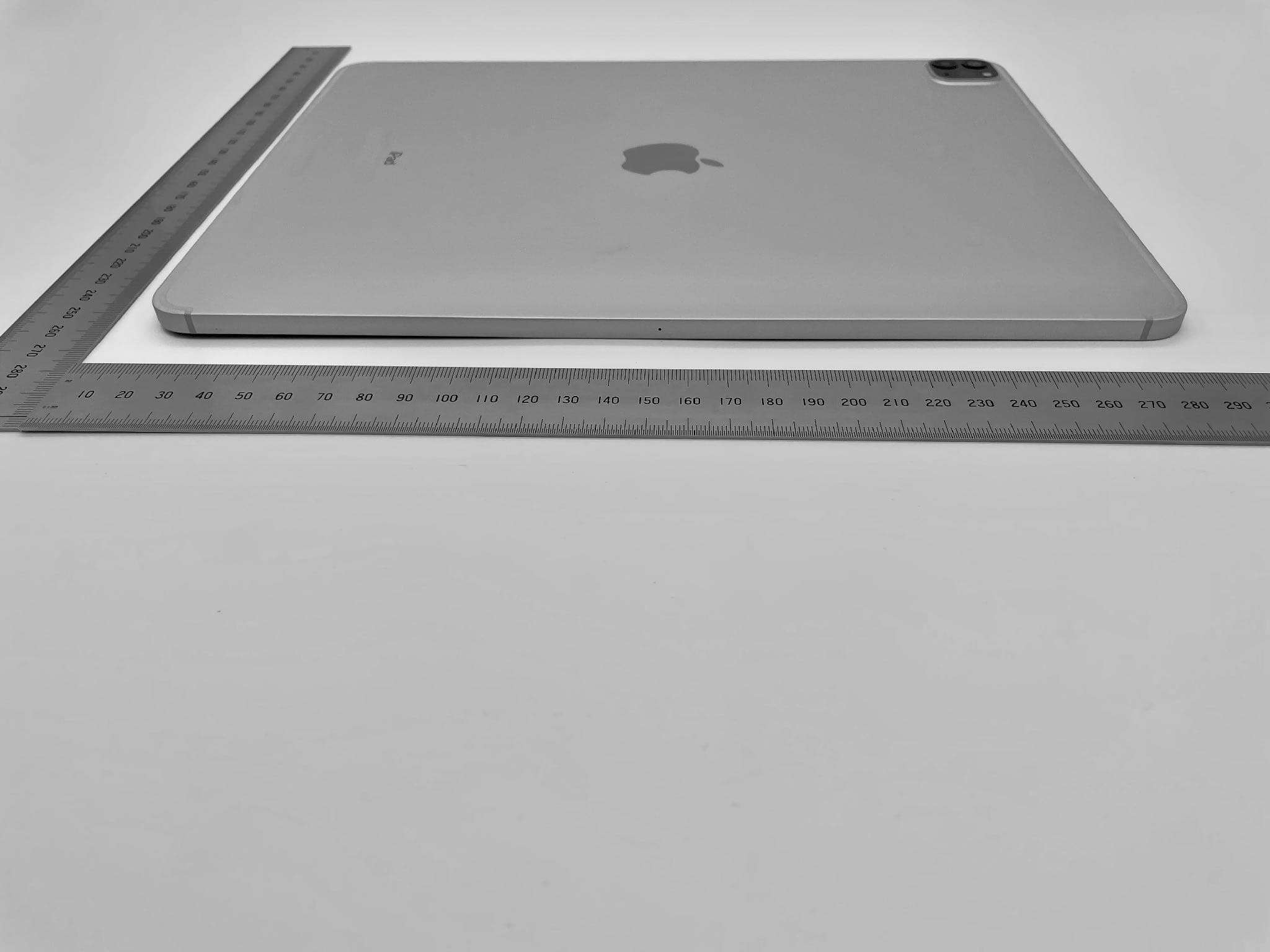 Apple iPad - FCC ID BCGA2379 - Apple Inc. (4)