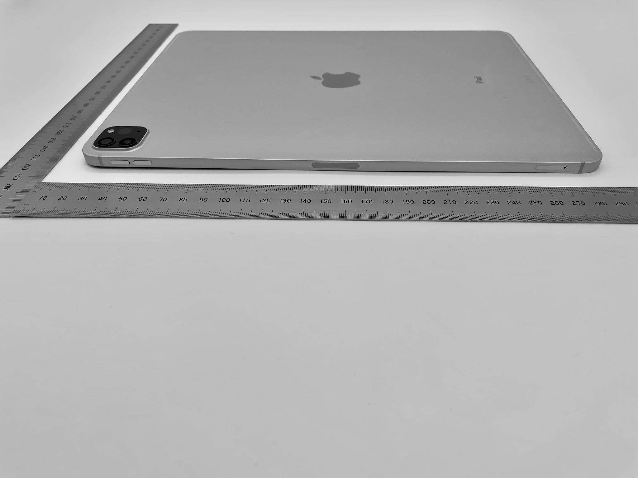 Apple iPad - FCC ID BCGA2379 - Apple Inc. (2)