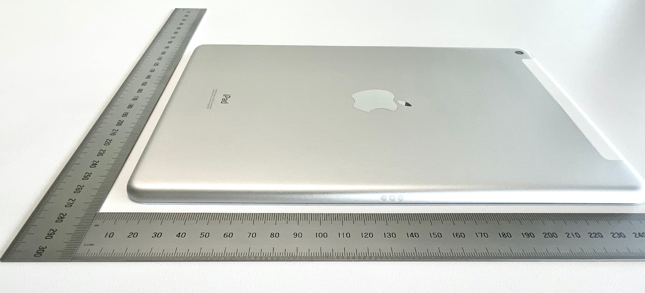 Apple iPad - FCC ID BCGA2428 - Apple Inc. (4)
