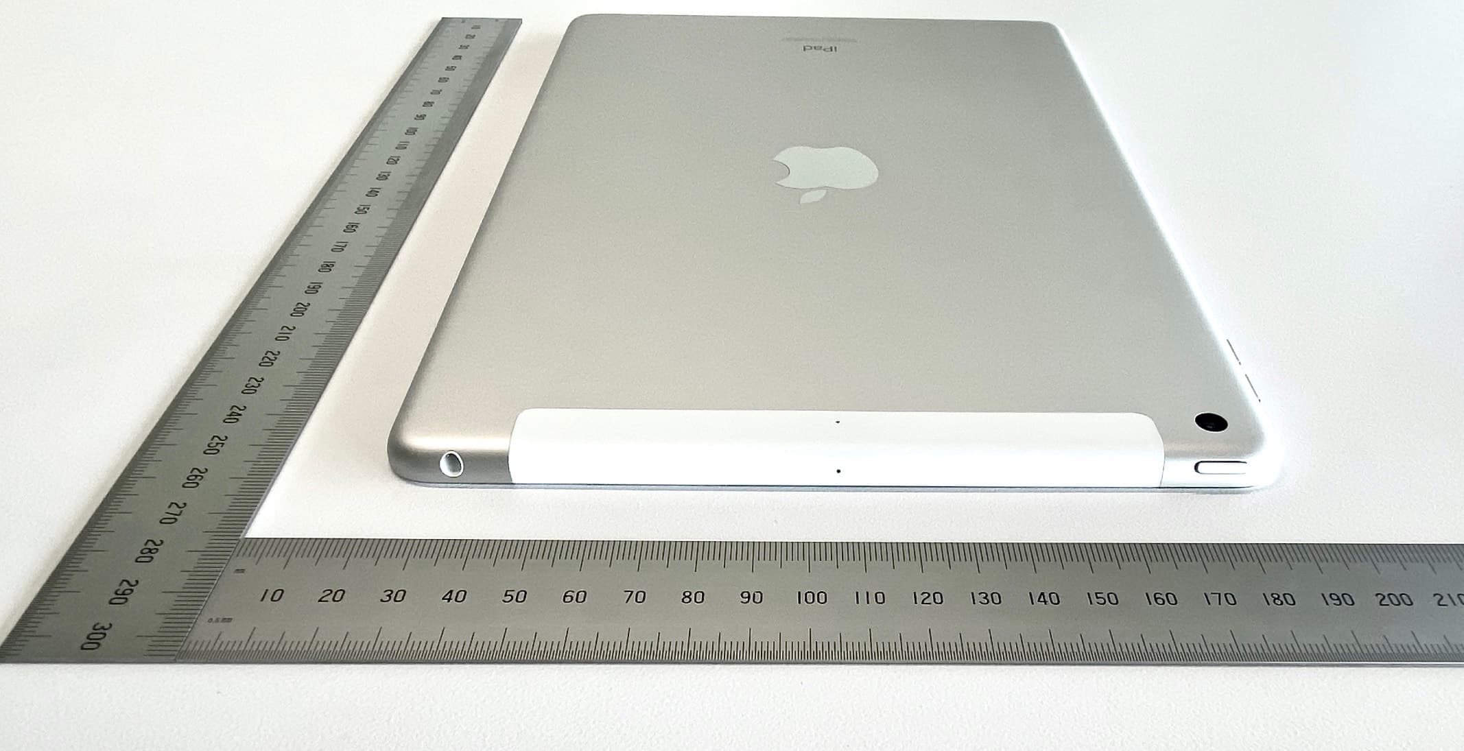 Apple iPad - FCC ID BCGA2429 - Apple Inc. (2)
