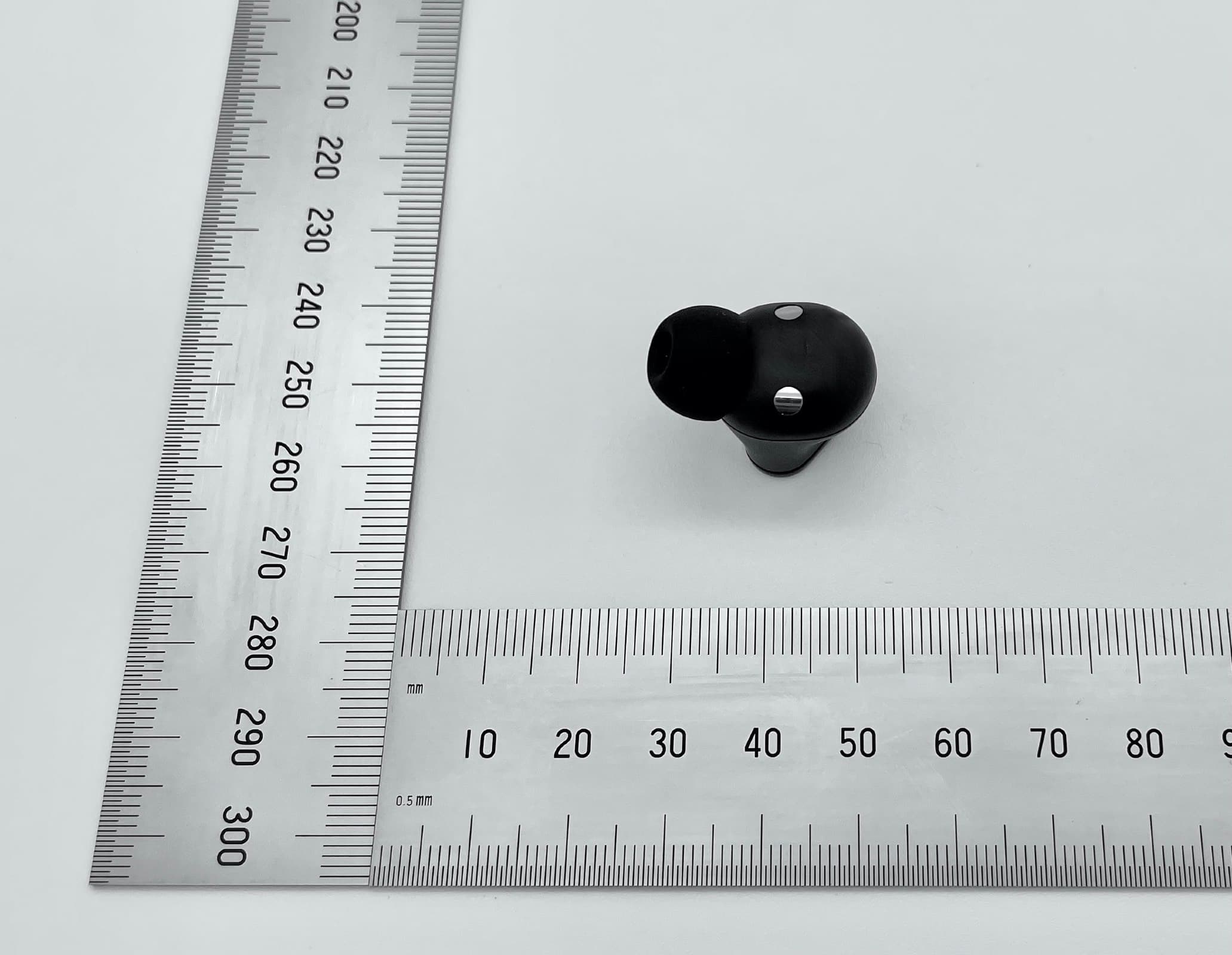 Beats Studio Buds - FCC ID BCGA2512 - Apple Inc. (3)
