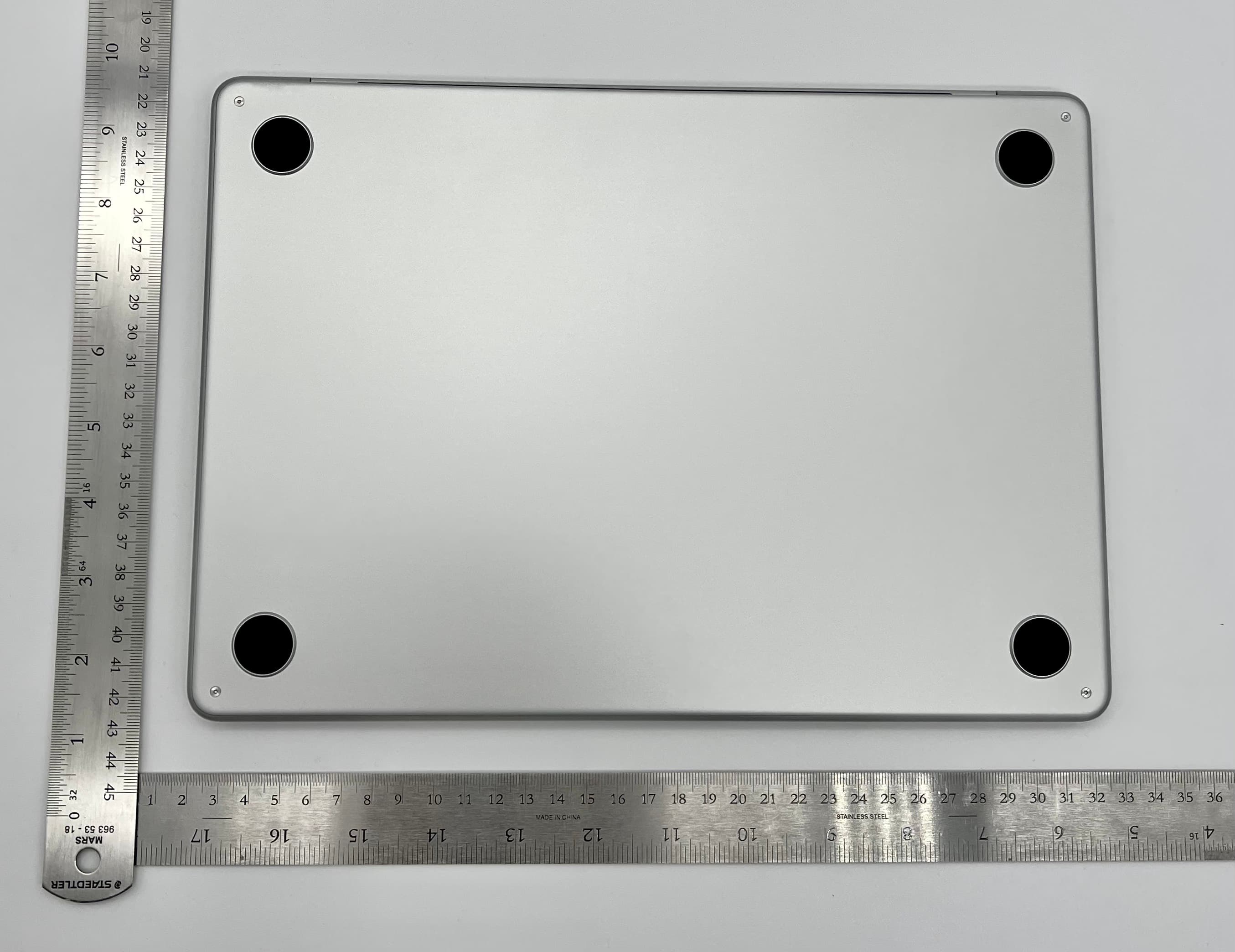 Laptop Computer - FCC ID BCGA2681 - Apple Inc. (3)